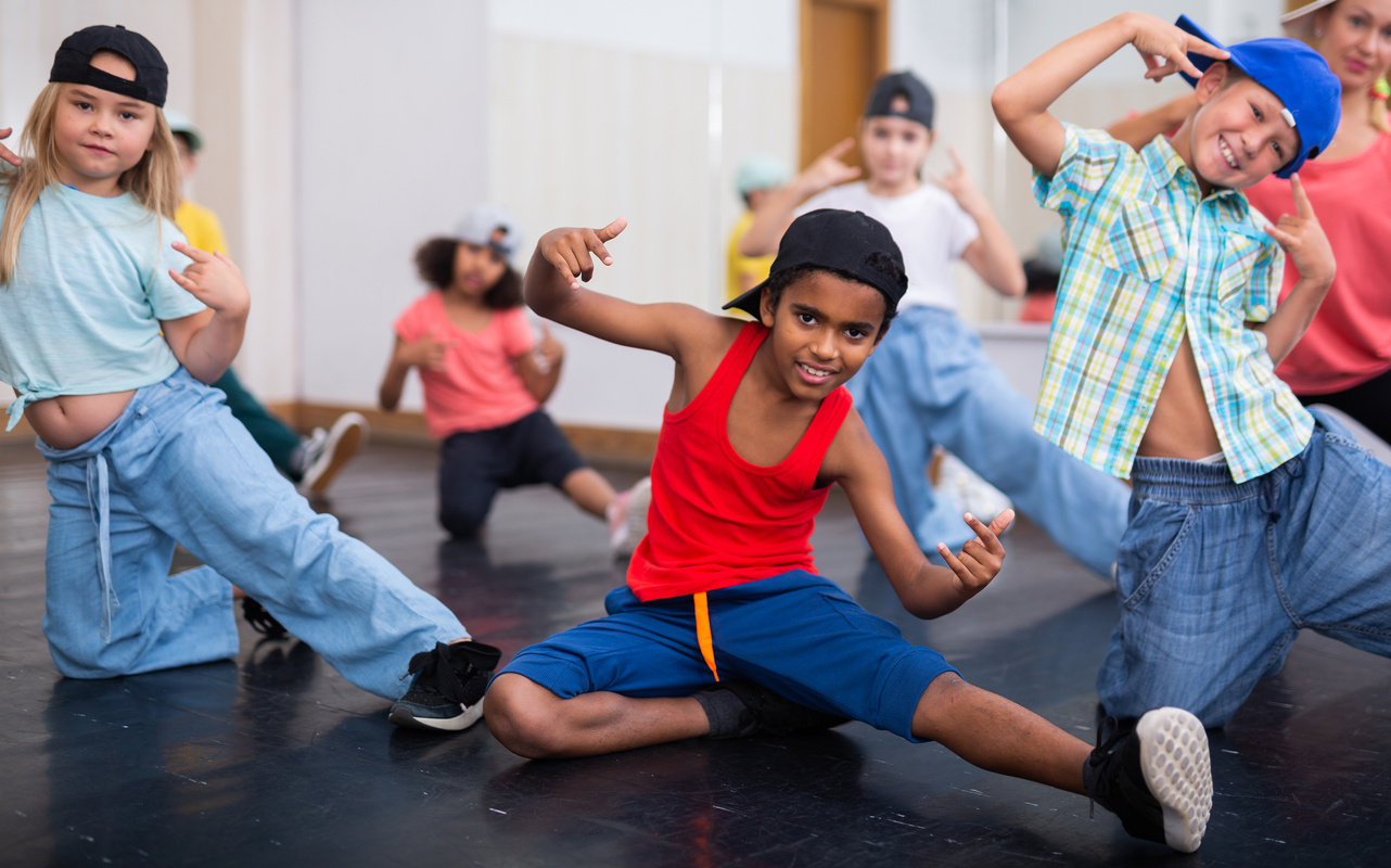 Kids training hip hop in dance studio